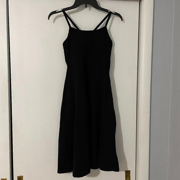 Pact Dresses & Skirts - Pact black strappy dress, Women’s size S